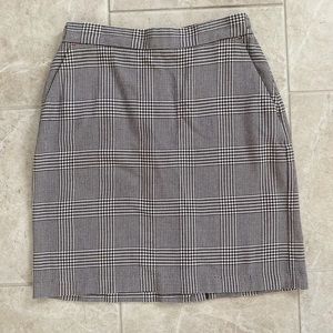 Tommy Hilfiger Black White Houndstooth Skirt